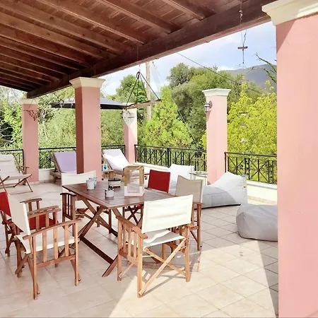 Valia Seaside Villa