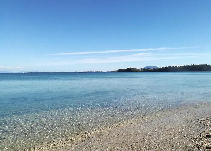 Valia Seaside Villa *
