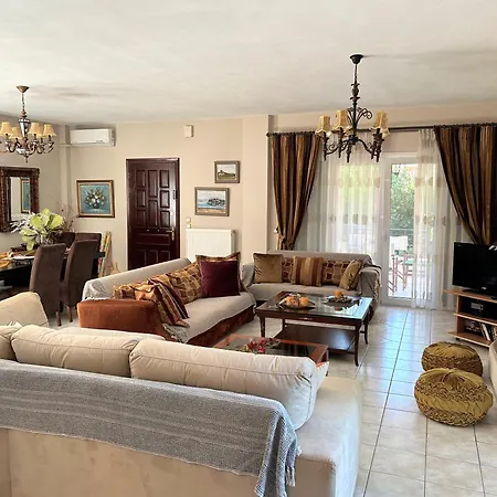 Villa Valia Seaside *