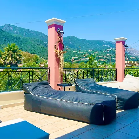 Valia Seaside Villa