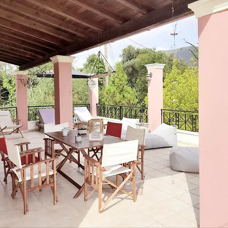Valia Seaside Villa